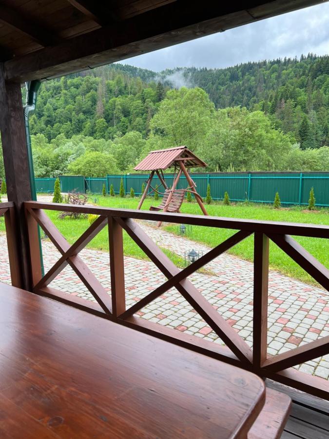 Veranda Mykulychyn Esterno foto