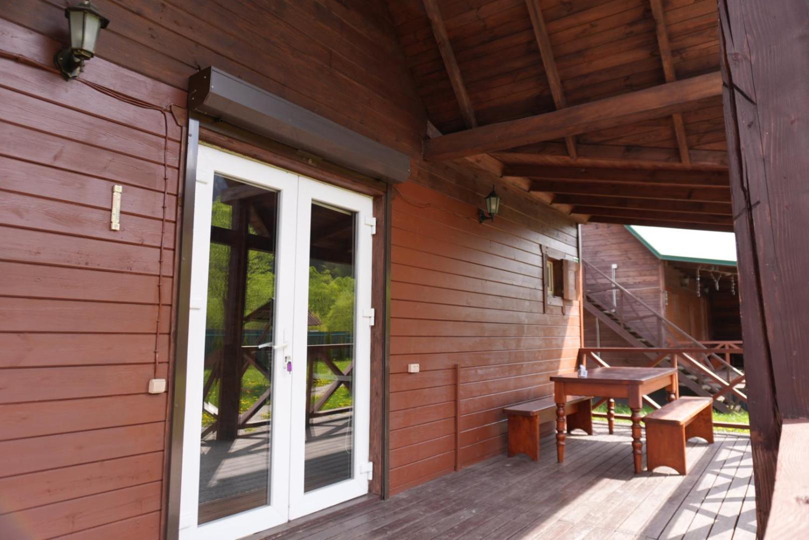 Veranda Mykulychyn Esterno foto